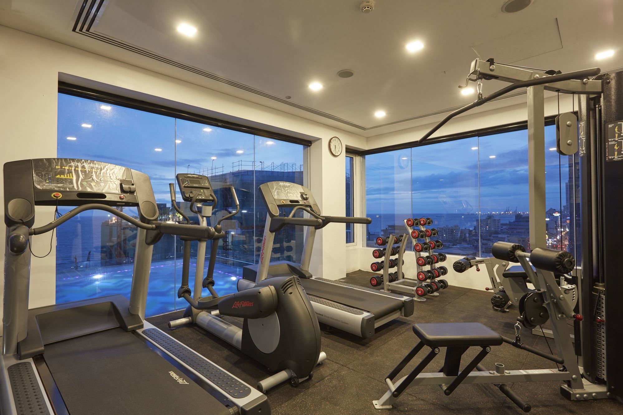 Mandarina Hotel 4*
